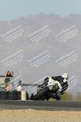 media/Mar-22-2025-CVMA (Sat) [[462c0ffedb]]/Race 13-Amateur Supersport Middleweight/